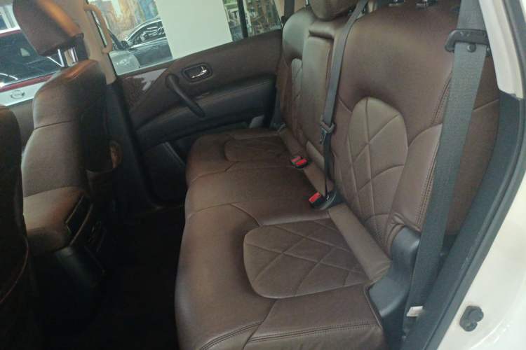 Used Nissan Patrol 2018 Y62 4.0 XE Middle East Left Rear Seat