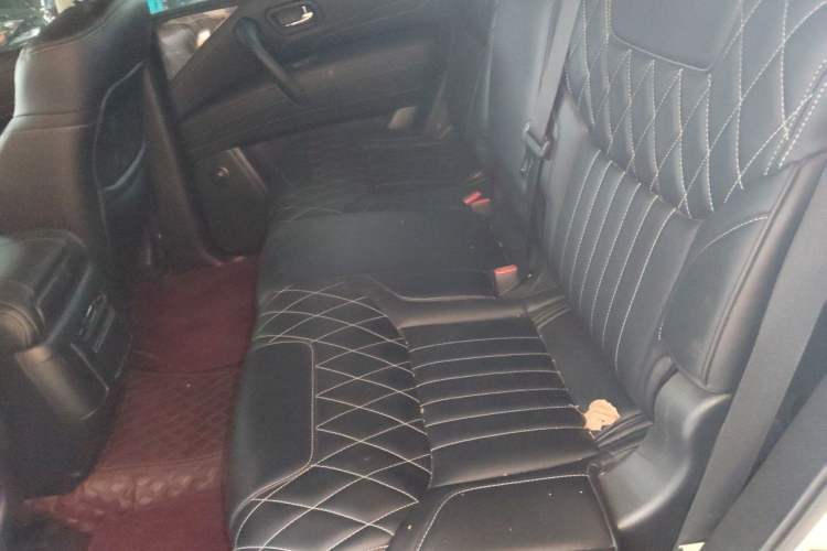 Used Nissan Patrol 2018 4.0L LinkedIn Edition Left Rear Seat