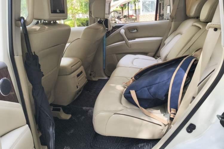 Used Nissan Patrol 2018 4.0L Platinum Edition Left Rear Seat