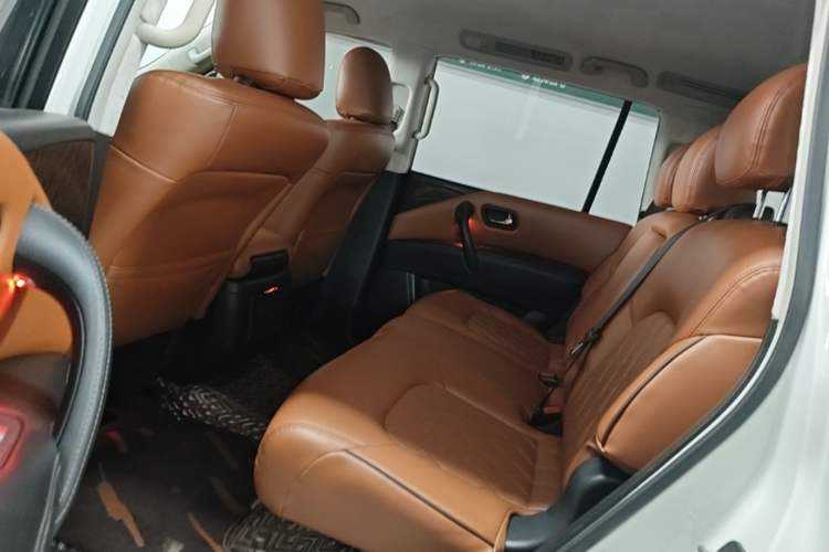 Used Nissan Patrol 2018 Y62 4.0 XE Middle East Left Rear Seat