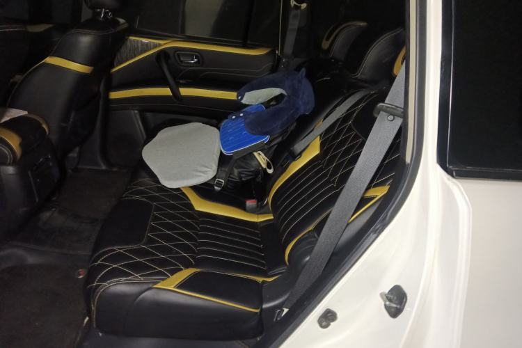 Used Nissan Patrol 2018 4.0L LinkedIn Edition Left Rear Seat
