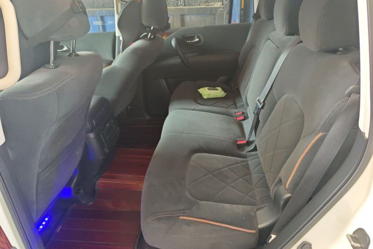 Used Nissan Patrol 2018 4.0L Automatic 7-Seater Middle East Version Left Rear Seat
