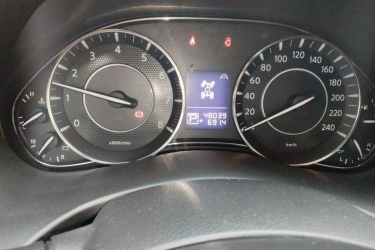 Used Nissan Patrol  Odometer Close Up