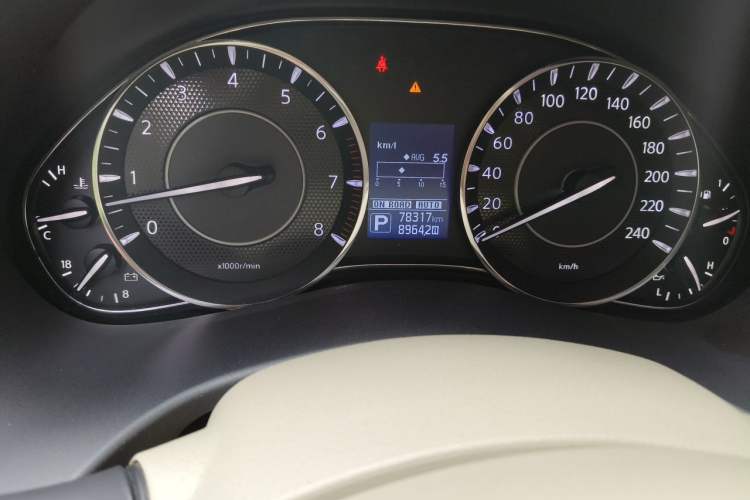 Used Nissan Patrol  Odometer Close Up