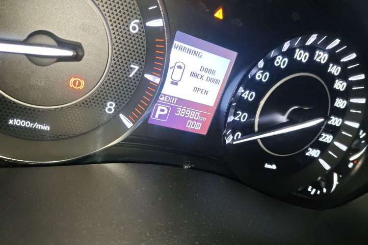 Used Nissan Patrol  Odometer Close Up