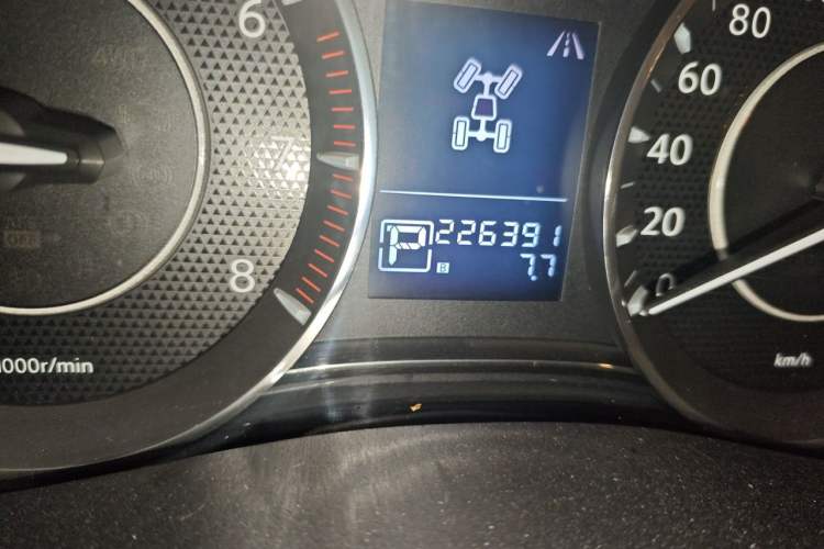 Used Nissan Patrol 2018 4.0L Automatic 7-Seater Middle East Version Odometer Close Up