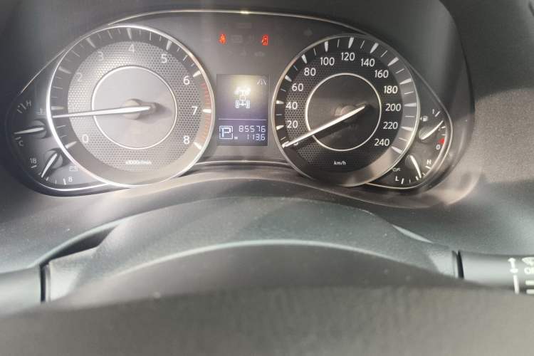 Used Nissan Patrol  Odometer Close Up