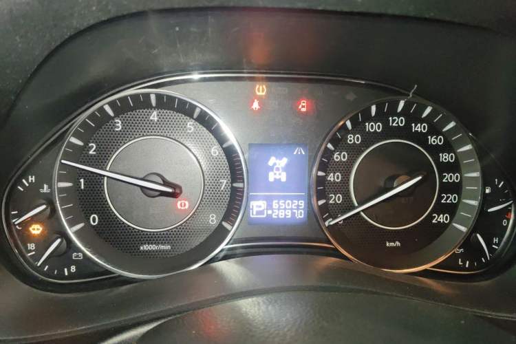 Used Nissan Patrol  Odometer Close Up