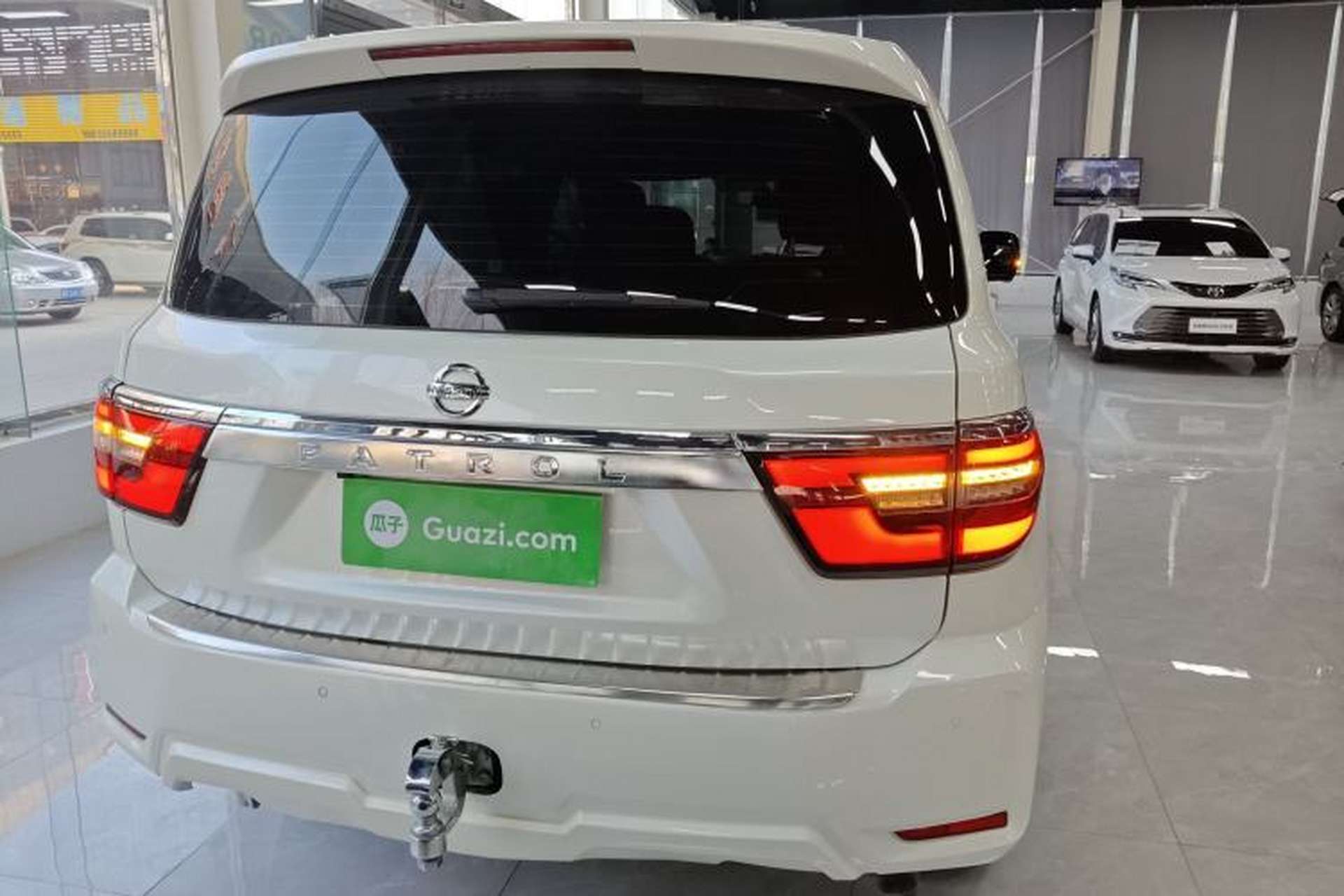 Used Nissan Patrol 2018 Y62 4.0 XE Middle East Rear