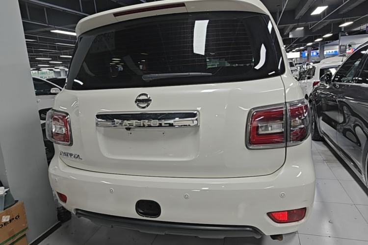 Used Nissan Patrol 2018 4.0L Automatic 7-Seater Middle East Version Rear