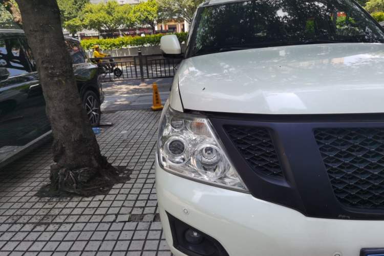 Used Nissan Patrol 2018 4.0L LinkedIn Edition Right Front Headlight