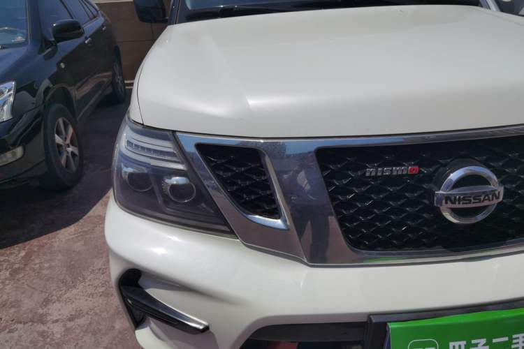 Used Nissan Patrol 2018 4.0L LinkedIn Edition Right Front Headlight