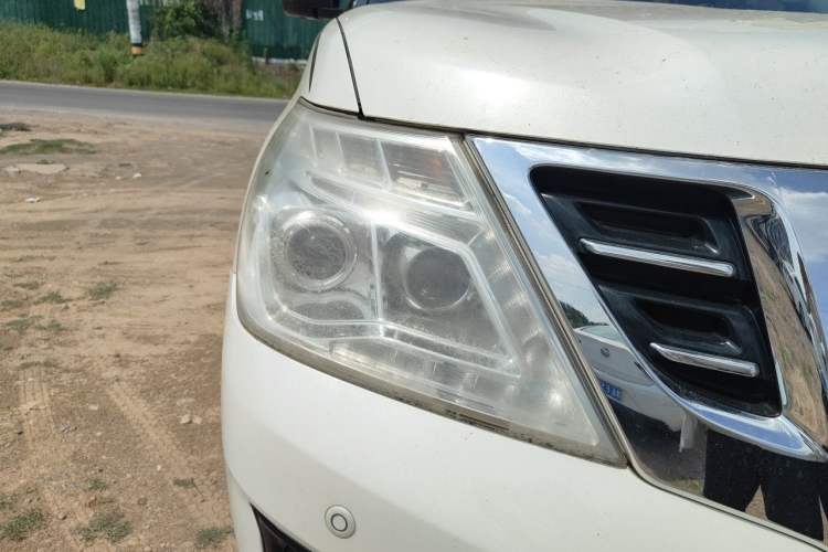Used Nissan Patrol 2018 4.0L Flagship Model Right Front Headlight