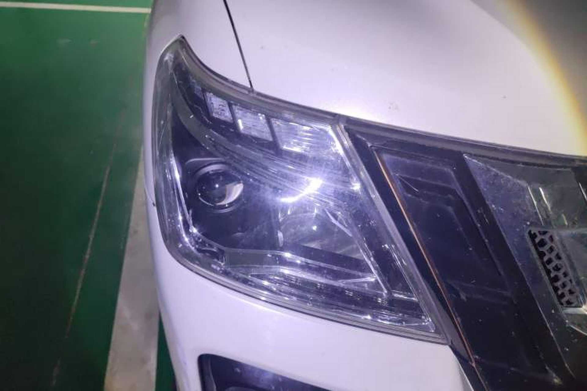 Used Nissan Patrol  Right Front Headlight