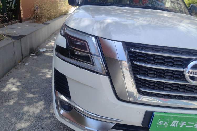 Used Nissan Patrol 2018 4.0L LinkedIn Edition Right Front Headlight