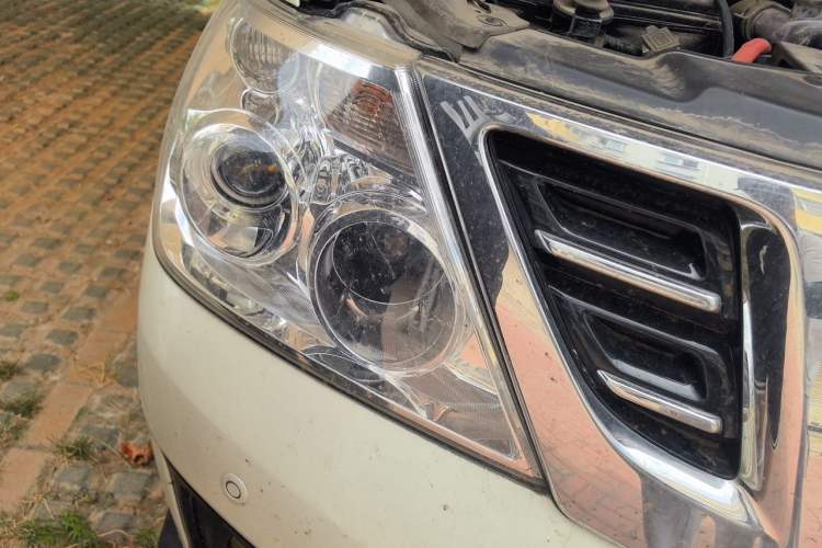 Used Nissan Patrol 2018 4.0L LinkedIn Edition Right Front Headlight