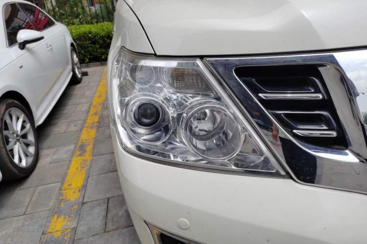 Used Nissan Patrol 2018 4.0L LinkedIn Edition Right Front Headlight