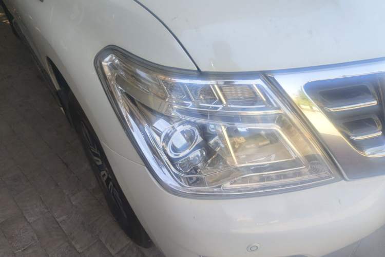 Used Nissan Patrol 2018 4.0L LinkedIn Edition Right Front Headlight