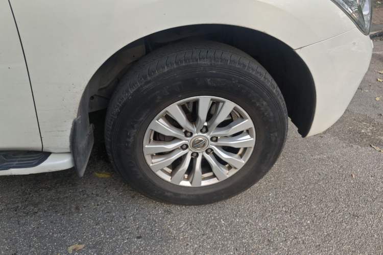 Used Nissan Patrol 2018 5.6L Standard Version Right Front Wheel Hub