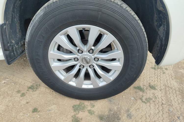 Used Nissan Patrol 2018 4.0L Flagship Model Right Front Wheel Hub