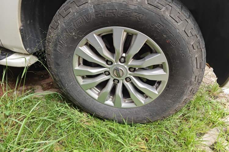 Used Nissan Patrol 2018 4.0L Flagship Model Right Front Wheel Hub