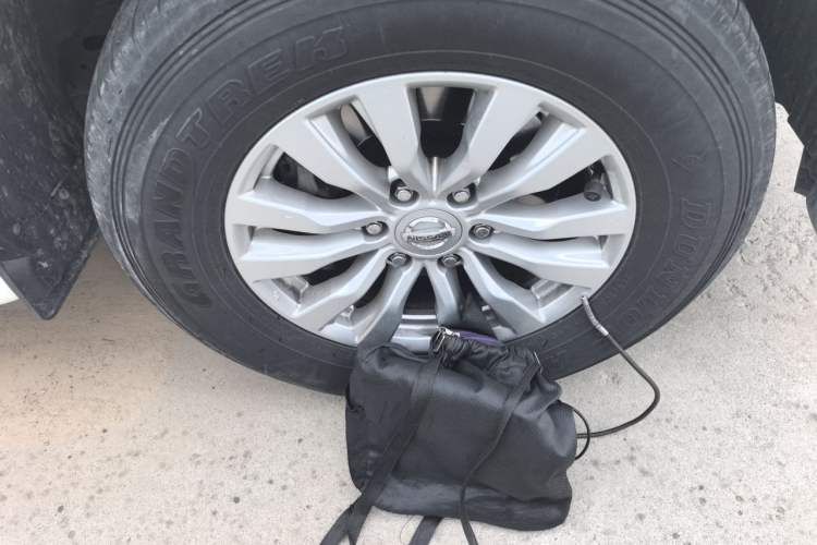 Used Nissan Patrol 2018 4.0L Automatic 7-Seater Middle East Version Right Front Wheel Hub