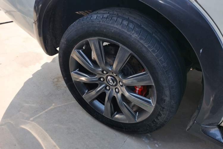 Used Nissan Patrol 2018 4.0L Automatic 7-Seater Middle East Version Right Rear Wheel Hub