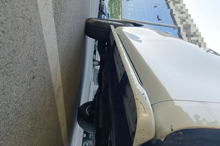 Used Nissan Patrol 2018 4.0L Automatic 7-Seater Middle East Version Right Side Sill