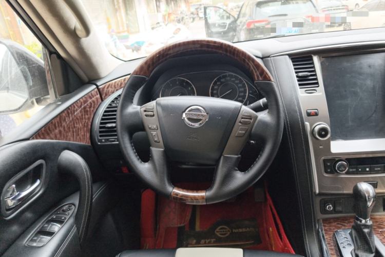 Used Nissan Patrol  Steering Wheel