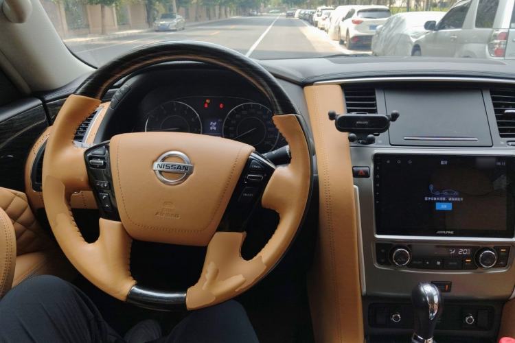 Used Nissan Patrol  Steering Wheel