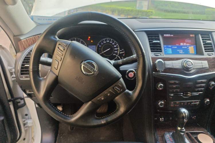 Used Nissan Patrol 2018 5.6L Standard Version Steering Wheel