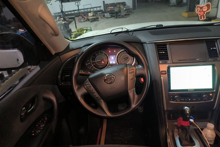 Used Nissan Patrol 2018 Y62 4.0 XE Middle East Steering Wheel