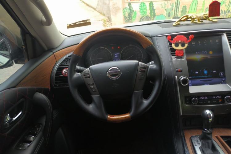 Used Nissan Patrol  Steering Wheel