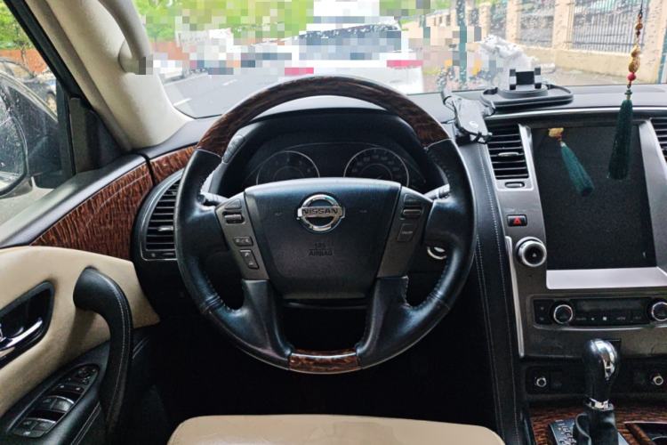 Used Nissan Patrol  Steering Wheel