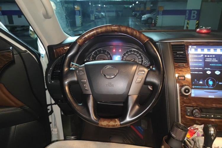 Used Nissan Patrol 2018 4.0L LinkedIn Edition Steering Wheel