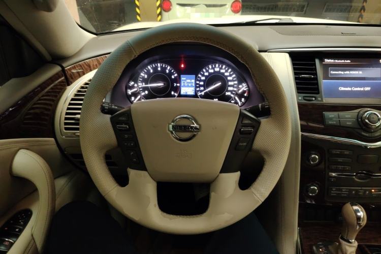 Used Nissan Patrol  Steering Wheel