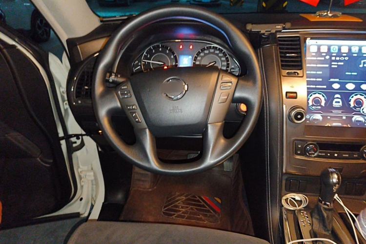 Used Nissan Patrol 2018 4.0L LinkedIn Edition Steering Wheel