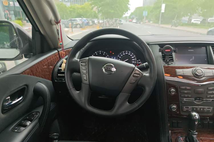 Used Nissan Patrol 2018 4.0L Flagship Model Steering Wheel