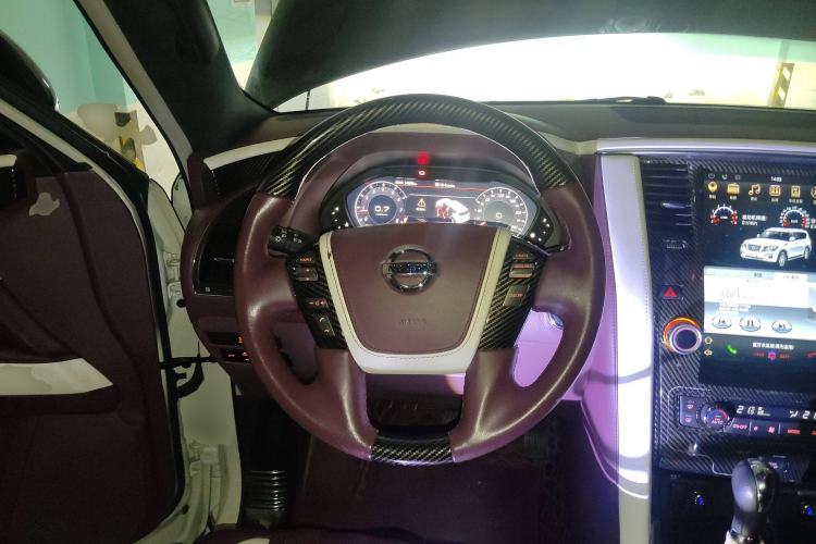 Used Nissan Patrol 2018 4.0L LinkedIn Edition Steering Wheel