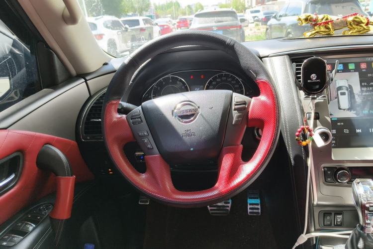 Used Nissan Patrol  Steering Wheel