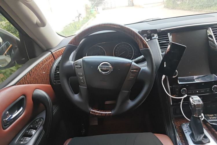 Used Nissan Patrol  Steering Wheel