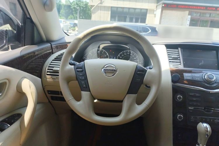 Used Nissan Patrol  Steering Wheel