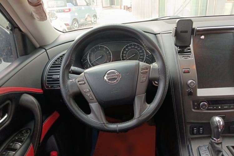 Used Nissan Patrol  Steering Wheel
