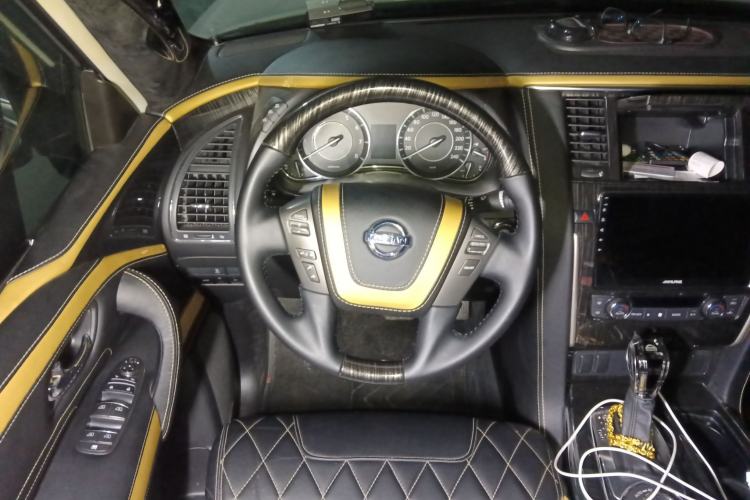 Used Nissan Patrol 2018 4.0L LinkedIn Edition Steering Wheel