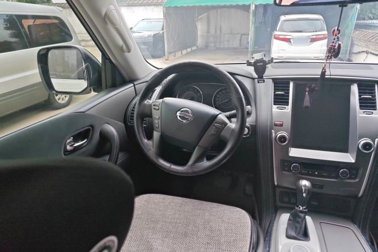 Used Nissan Patrol  Steering Wheel
