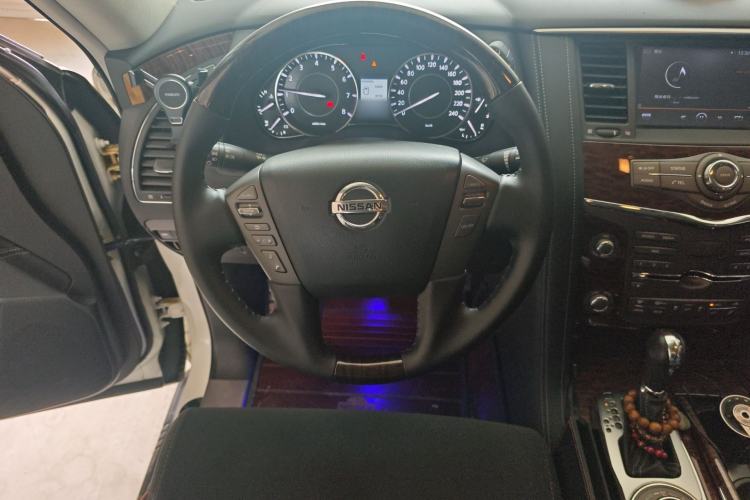 Used Nissan Patrol 2018 4.0L Automatic 7-Seater Middle East Version Steering Wheel