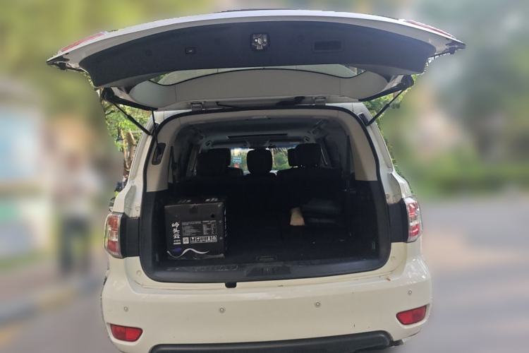 Used Nissan Patrol 2018 5.6L Standard Version Trunk