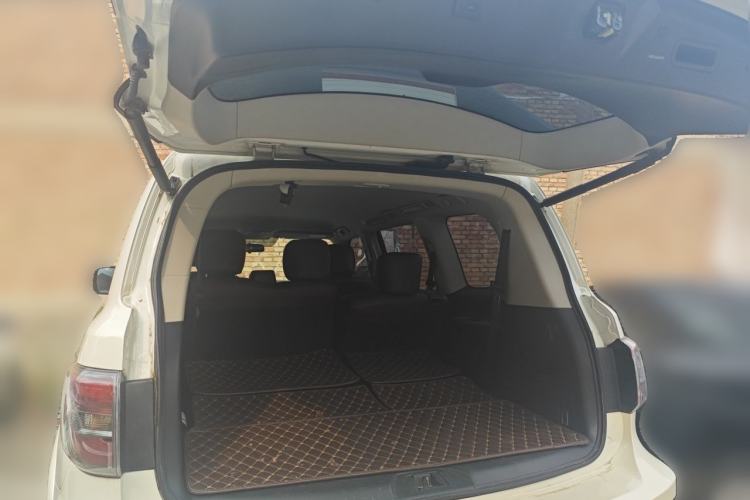 Used Nissan Patrol 2018 4.0L LinkedIn Edition Trunk
