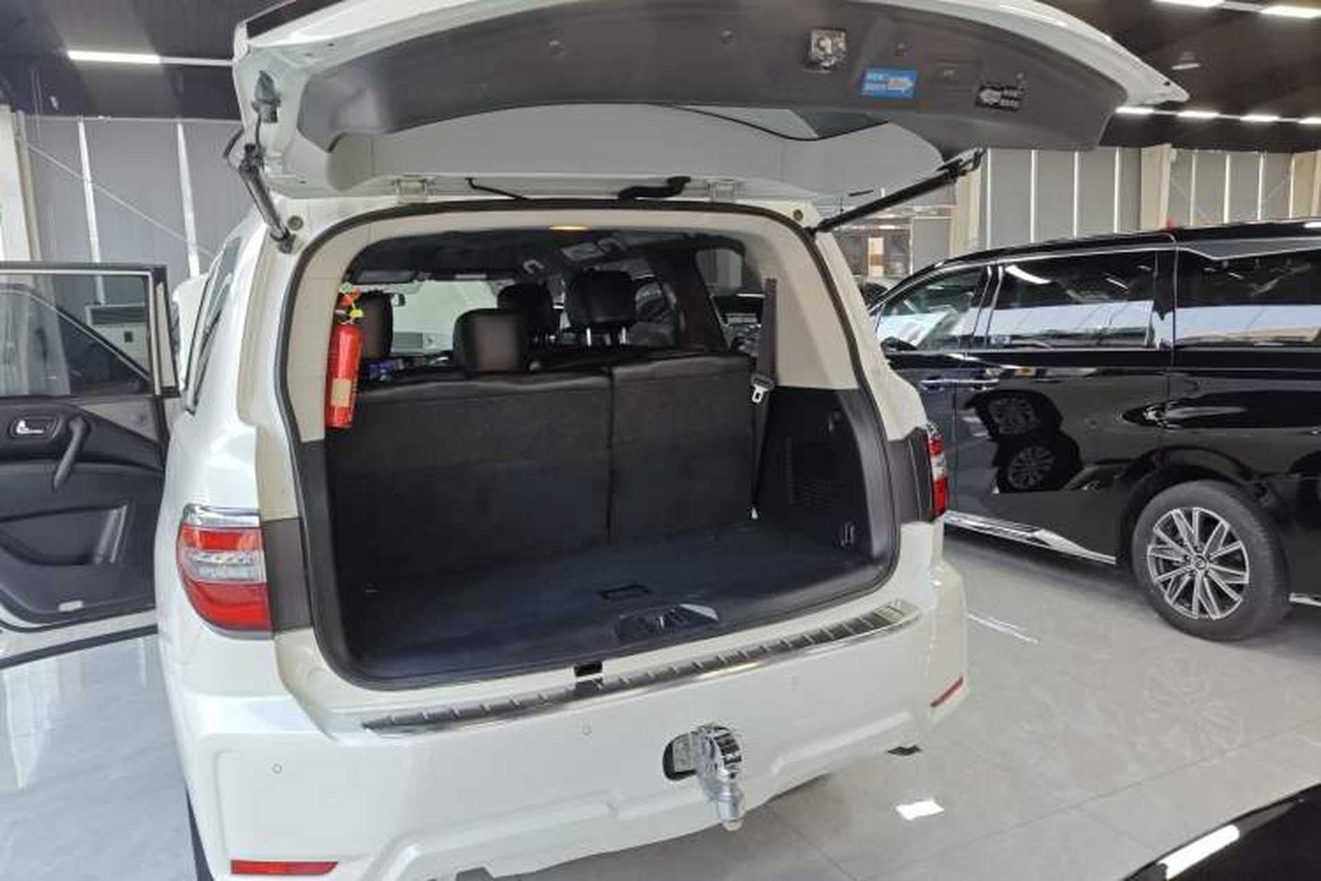 Used Nissan Patrol 2018 Y62 4.0 XE Middle East Trunk