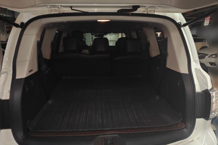 Used Nissan Patrol  Trunk